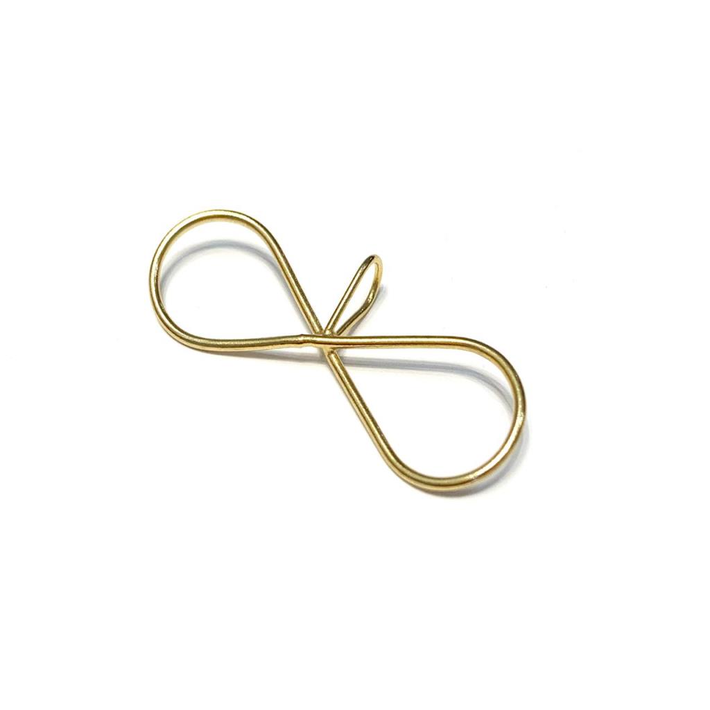 DIJE ALAMBRE INFINITO 4.6 X 1.5 CM CHAPA DE ORO 18K 